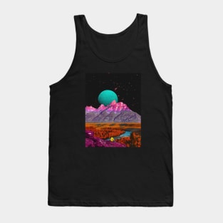 Convince Me That I'm Dreaming - Space Aesthetic, Retro Futurism, Sci-Fi Tank Top